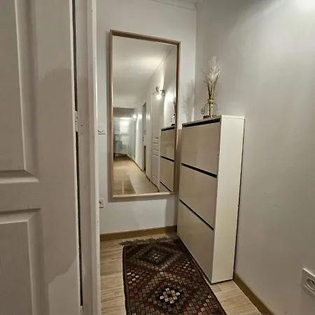 Spacious T3, Free Parking, Garden, Near Paris Apartment Argenteuil