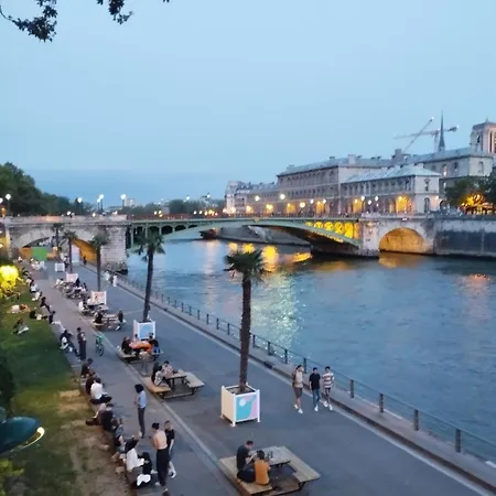 Suite Familiale Moderne Proche Paris, 2 Ch, Jardin & Parking Gratuit Daire