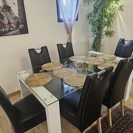 Spacious T3, Free Parking, Garden, Near Paris