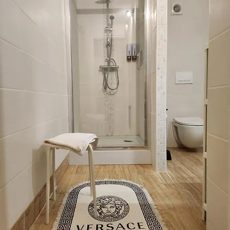 Suite Familiale Moderne Proche Paris, 2 Ch, Jardin & Parking Gratuit * Argenteuil
