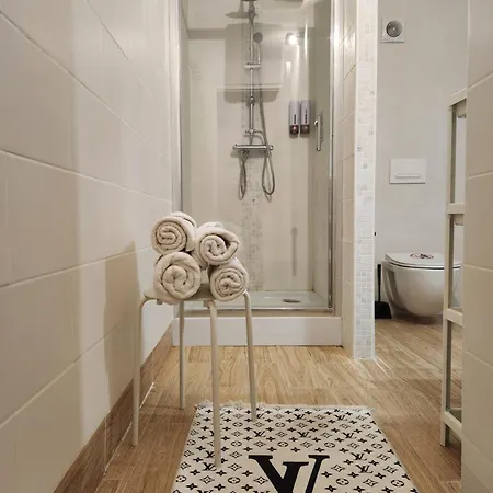 Appartement Suite Familiale Moderne Proche Paris, 2 ch, Jardin&Parking gratuit *